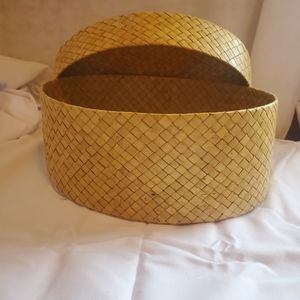 Vintage Via Motif handmade basket with lid